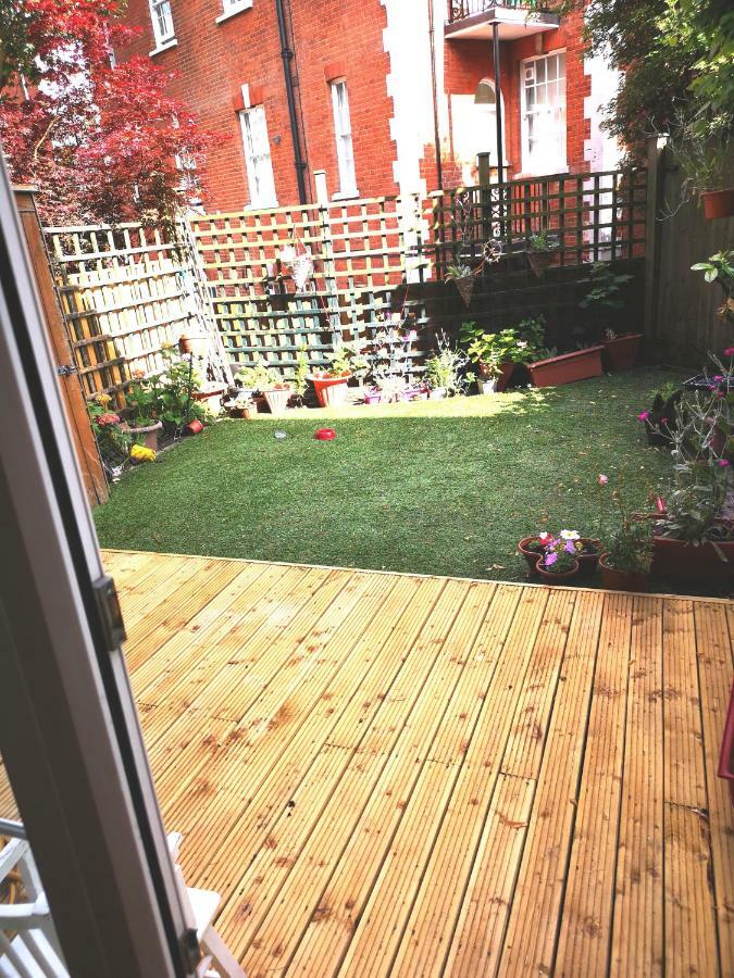 Rooms Close To Wimbledon Tennis London Eksteriør bilde